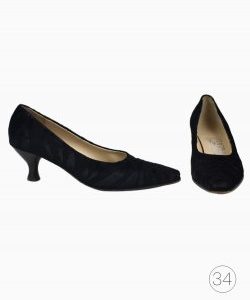 Scarpin Salvatore Ferragamo Preto
