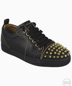Tênis Louboutin Louis Junior Spikes Preto/Dourado