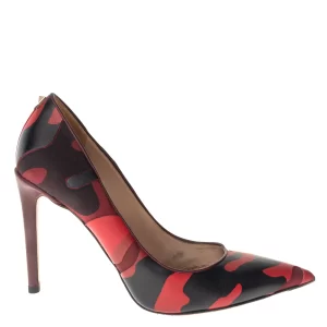 Scarpin Valentino Garavani Camuflagem Vermelho