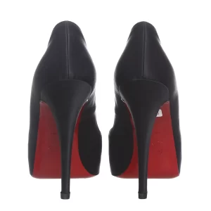 Sapato Christian Louboutin Peep Toe Cetim Preto