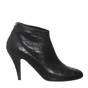 Bota Chanel Cano Baixo Couro Matelassê Preto