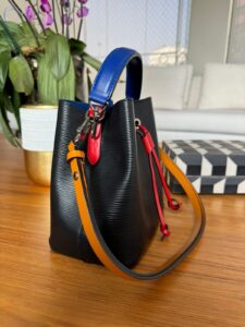 Bolsa Louis Vuitton Epi NéoNoé Edição Limitada
