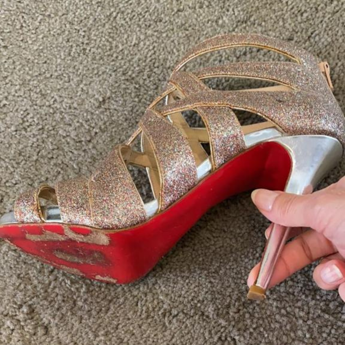 Sandália Christian Louboutin Balota Glitter Tam.