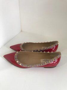 Sapatilha Valentino vermelho verniz, sola 36