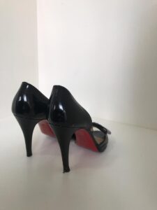 Sandália Louboutin, sola 37,5
