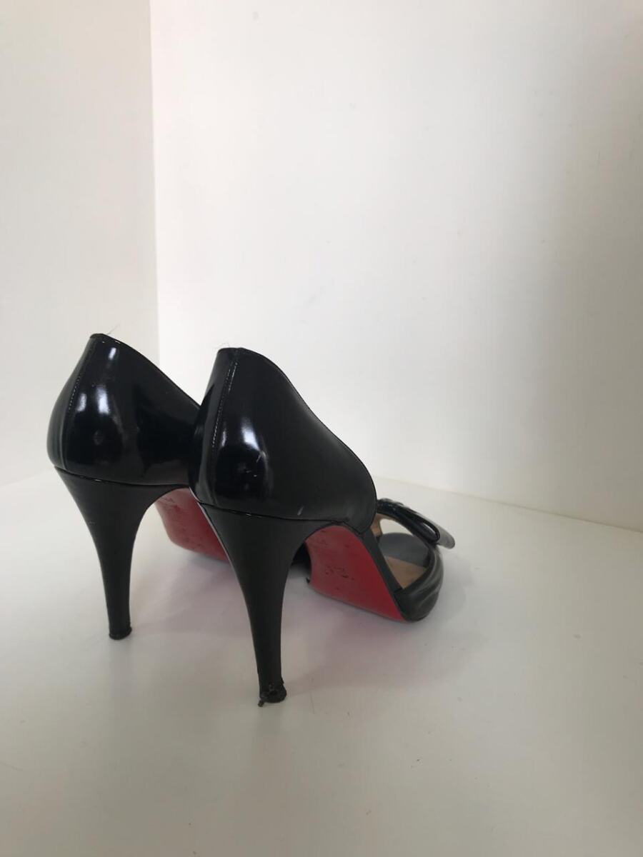 Sandália Louboutin, sola 37,5