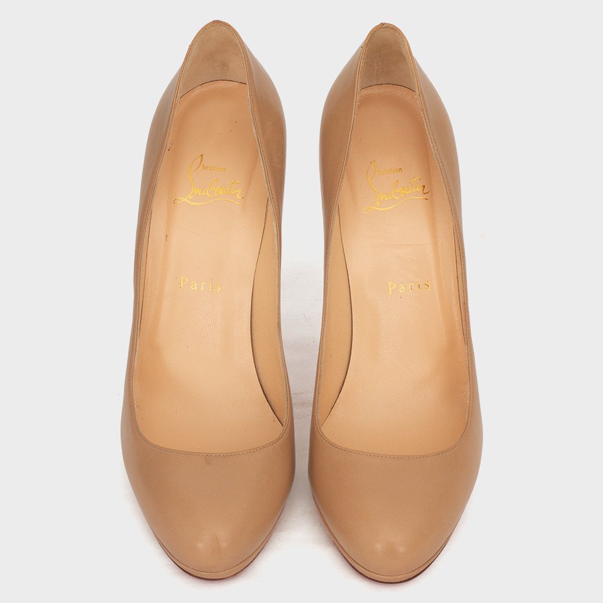 Peep Toe Louboutin Bege Couro Fosco Tam.40