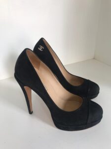 Sapato Chanel preto, sola 39,5