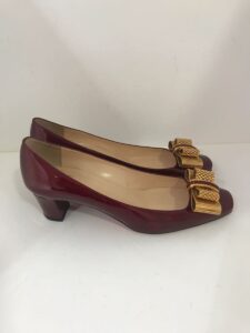 Sapatos Louboutin vinho, sola 40 !