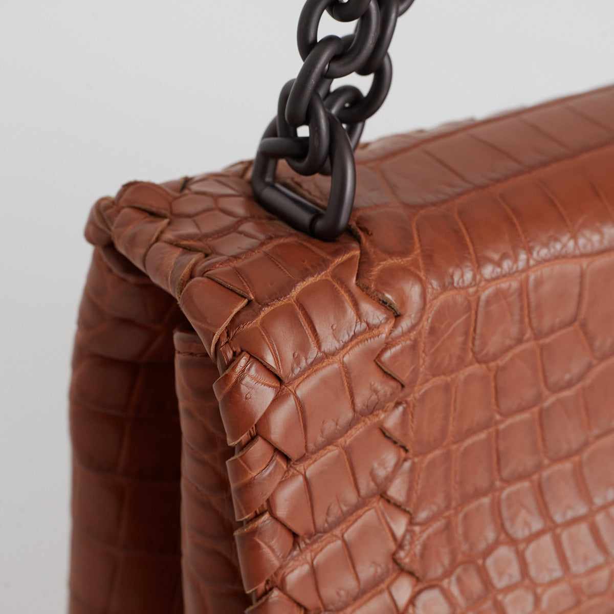 Bolsa Bottega Veneta Intrecciato Croco Marrom