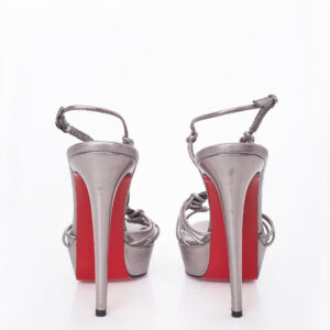 Sandália Christian Louboutin Disco Lilou 140 Prata Tam. 35 Br