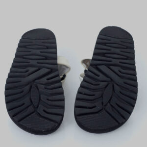 ⁠Papete Moncler Branca Tam. 35 Br