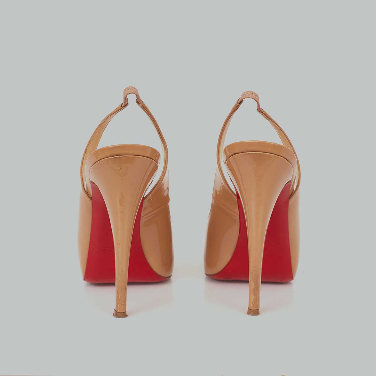 Peep Toe Louboutin Nude Tam. 38 Br