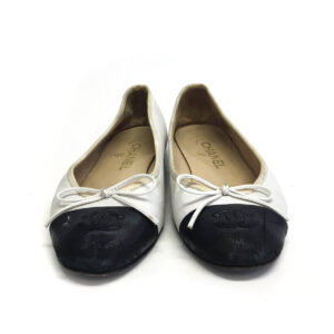 Sapatilha Chanel Classic Bicolor Branca e preto Tam. 36,5