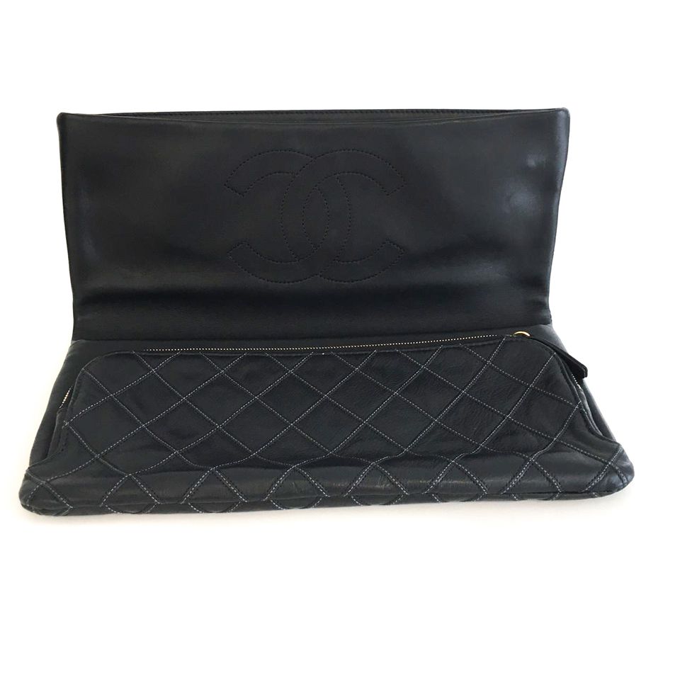 Clutch Chanel Preto