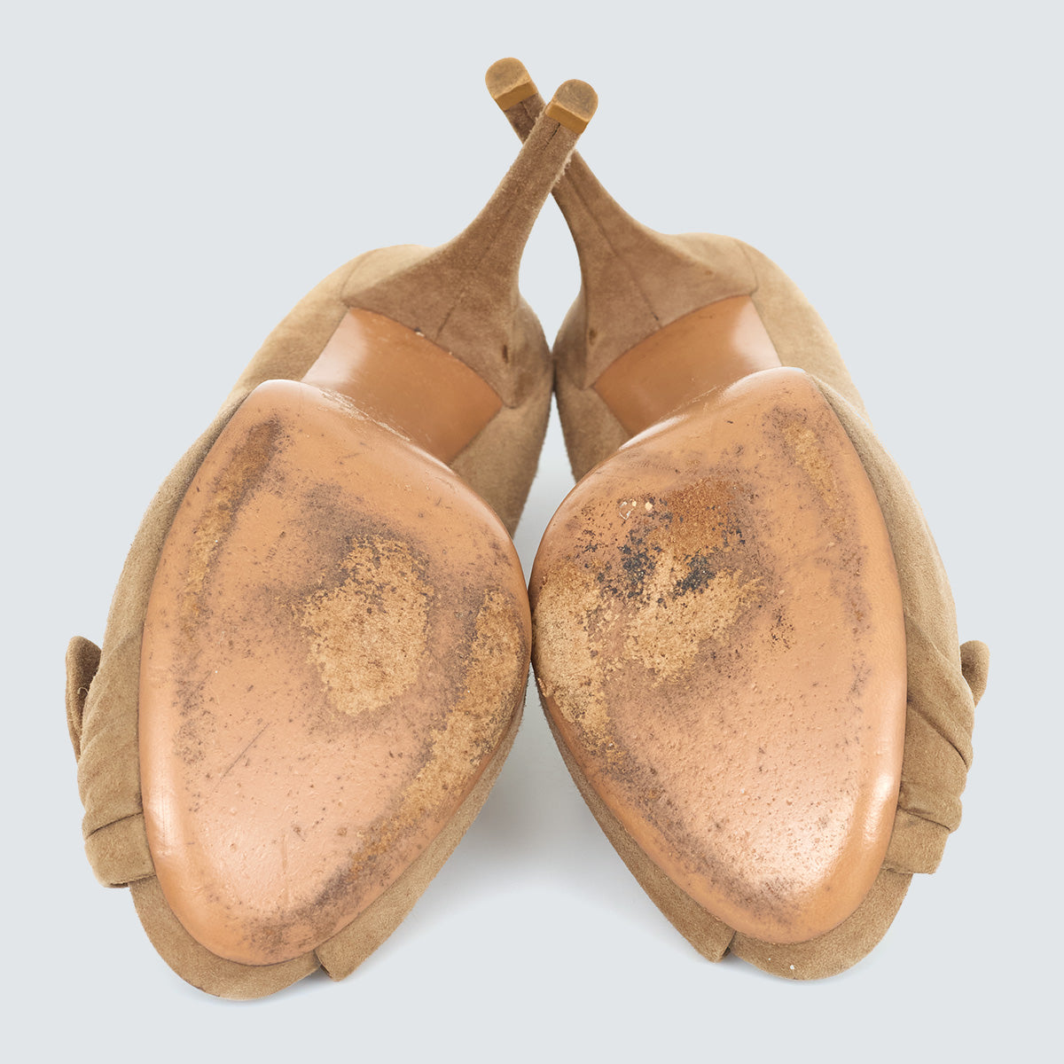 ⁠Sapato Louis Vuitton Bege tam. 37,5 br