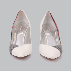 Scarpin Isabel Marant Branco e Animal Print TAM. 38 BR