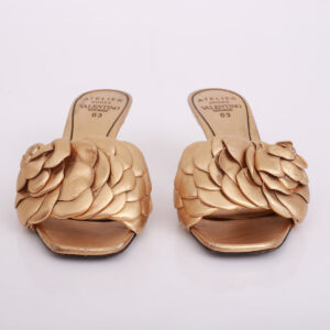 Mule Valentino Flores Dourado Tam. 34 Br