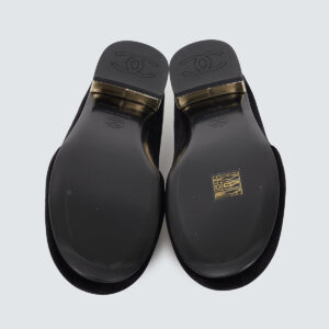 ⁠Sapato Chanel preto tam. 35,5 br