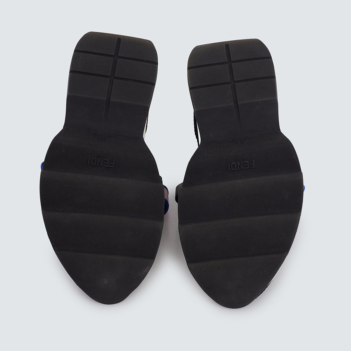 Tênis Fendi Rockoko Preto tam. 34 br