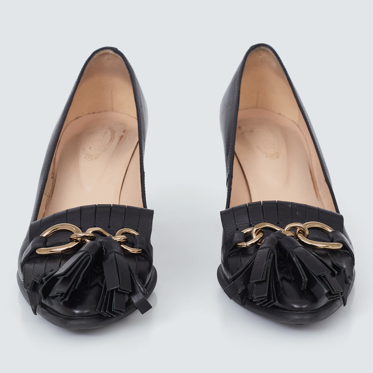 Sapato Tod’s Preto com Franja Tam. 36 Br