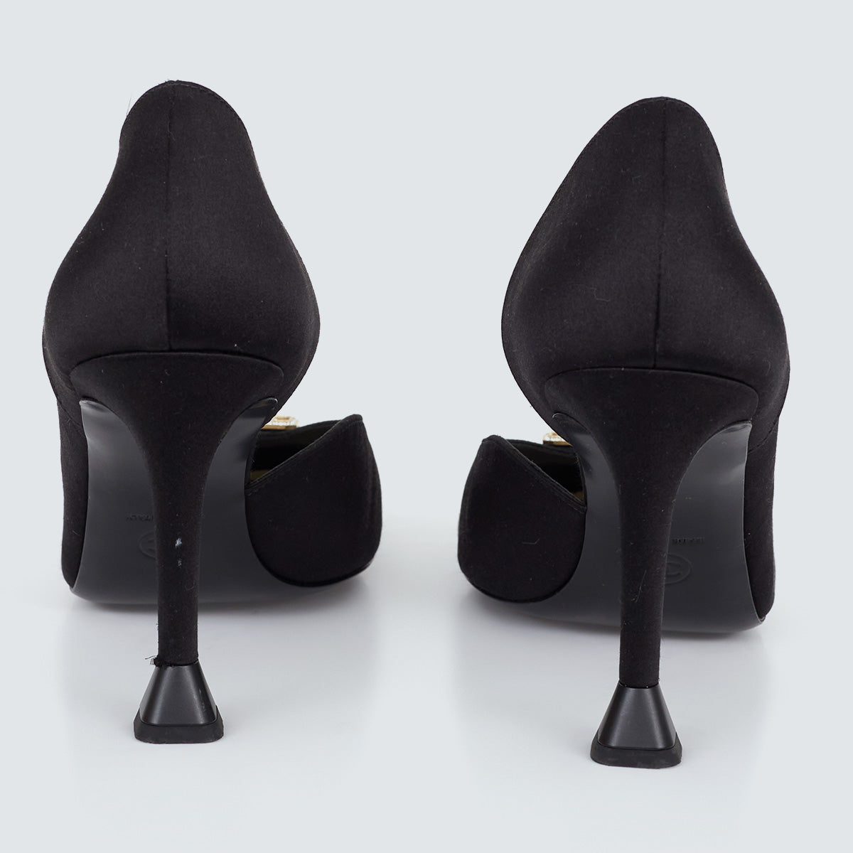 ⁠Sapato Chanel Preto tam. 39 br