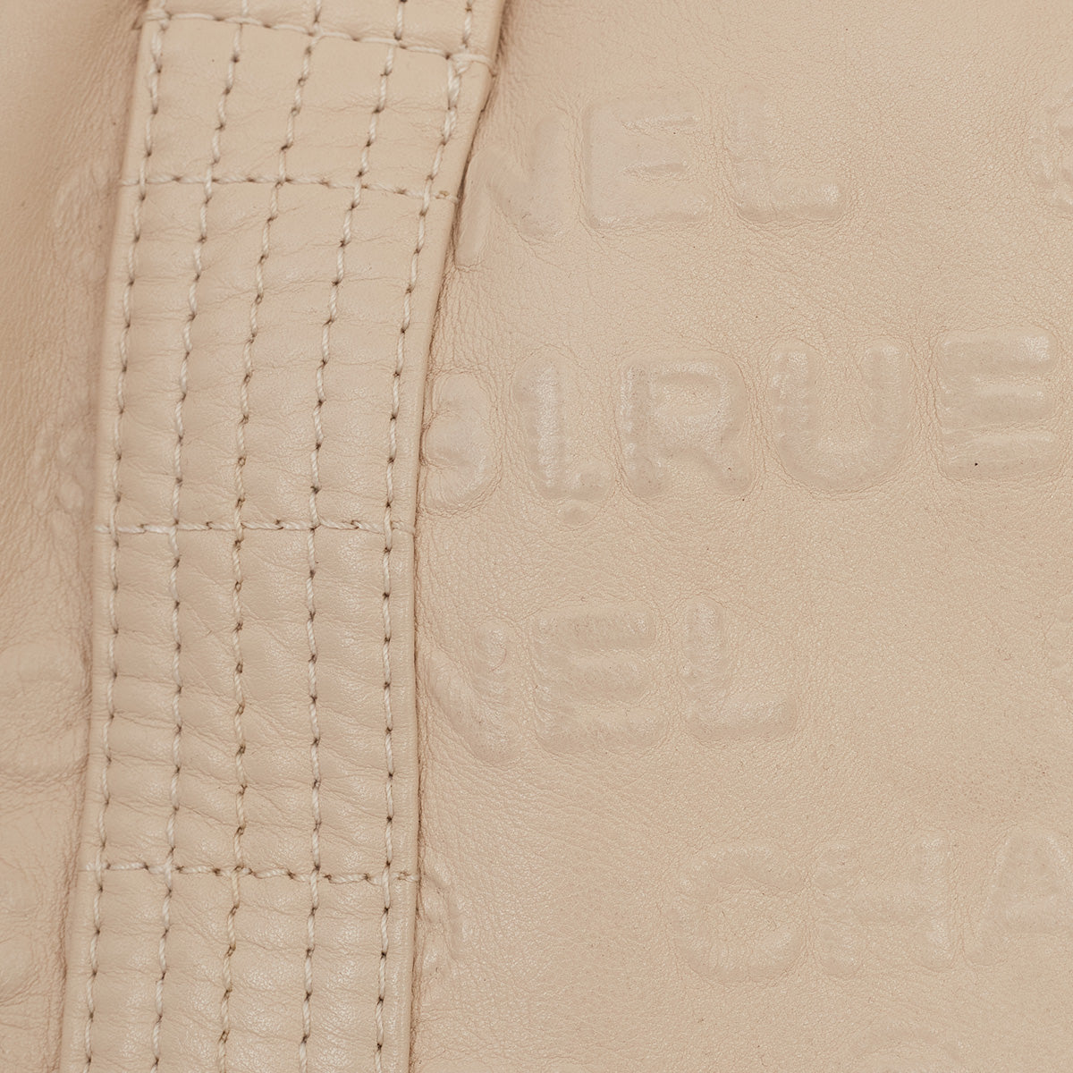 Bolsa Chanel Cambom Off-white
