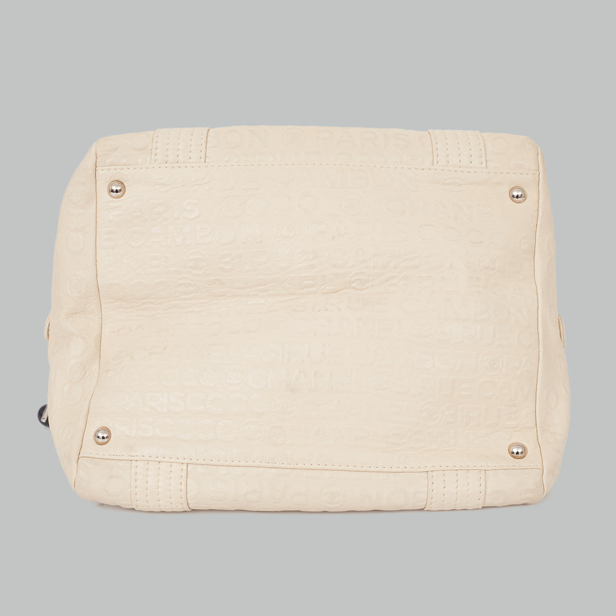 Bolsa Chanel Cambom Off-white