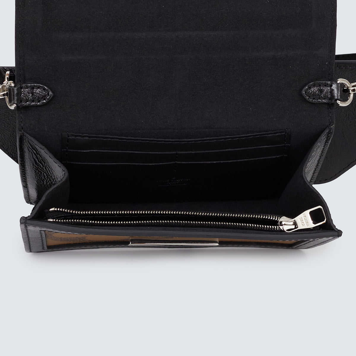 Pochette Louis Vuitton Dauphine monograma