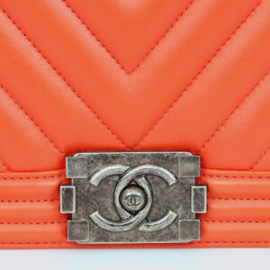 Bolsa Chanel Boy Coral