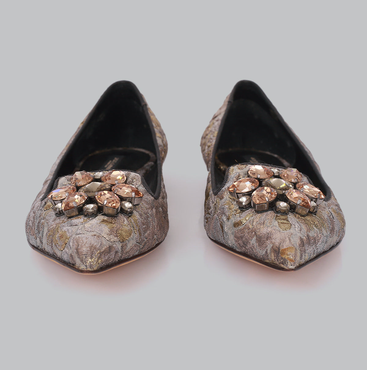 Sapatilha Bico Fino Dolce & Gabbana Cinza com Dourado TAM. 37,5 BR