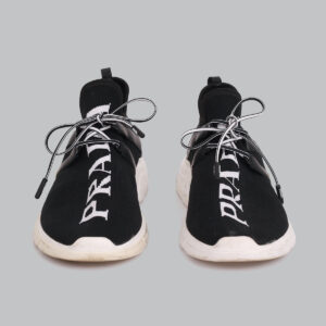 Tenis Prada Preto e Branco TAM. 38 BR
