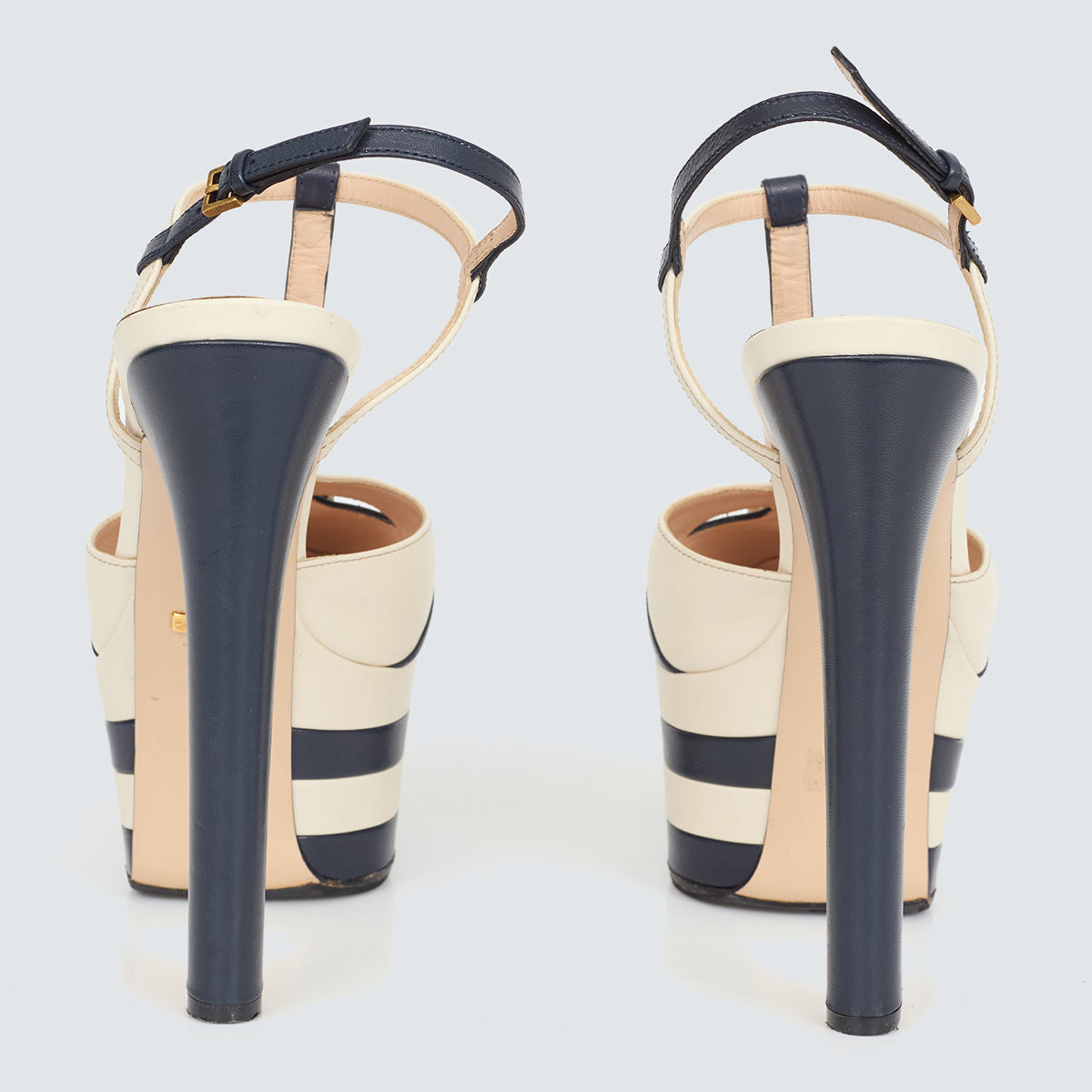 Sapato Gucci Angel Azul e Branca Tam. 37 BR