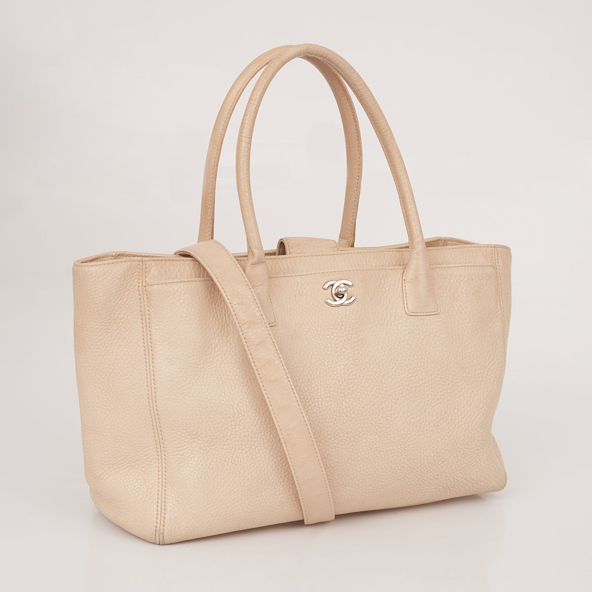 Bolsa Chanel Executive Bege
