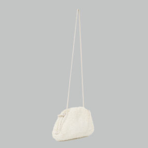 Bolsa Bottega Veneta Mini Pouch Curly Raffia Branca