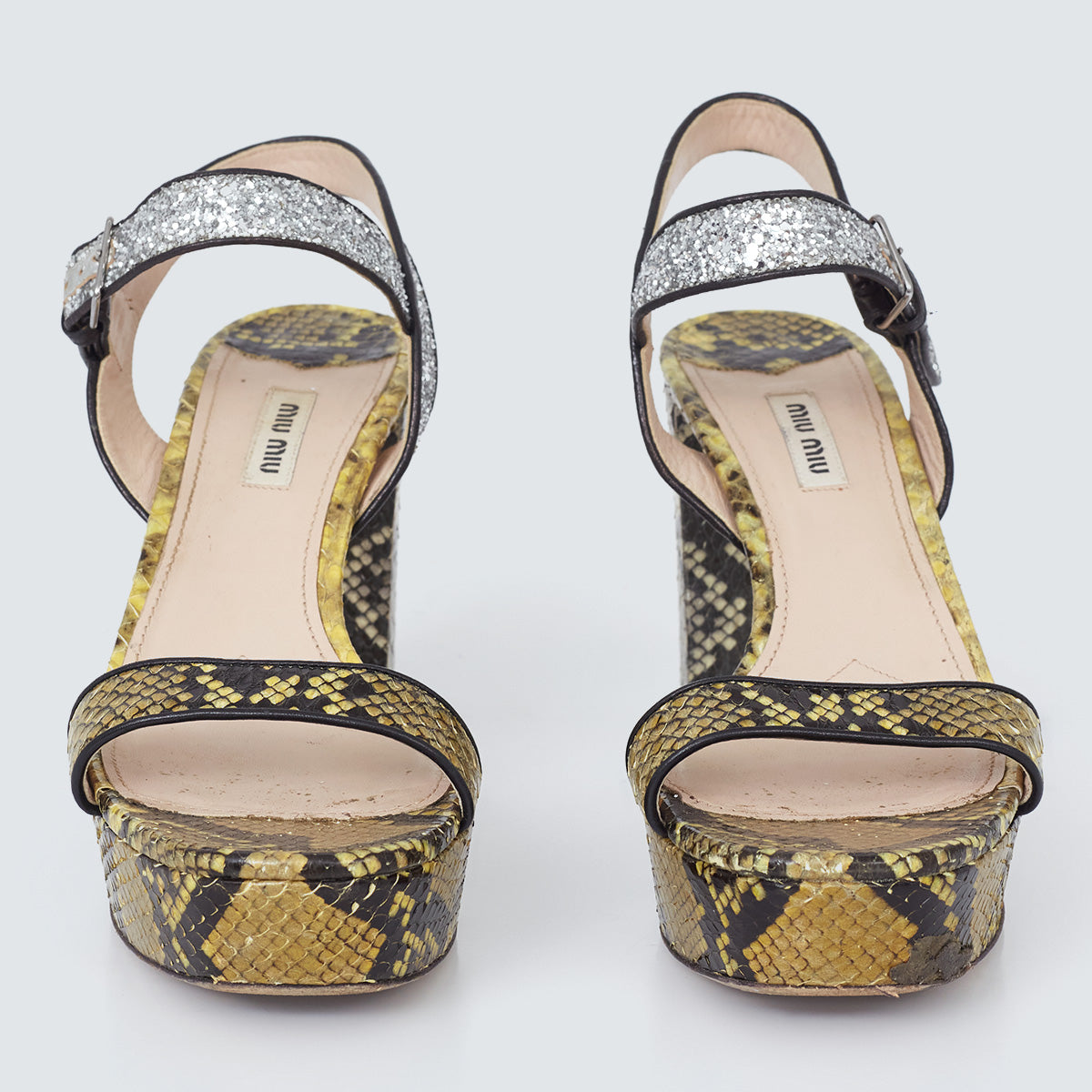 ⁠Sandália Miu Miu Python Tam.39 Br