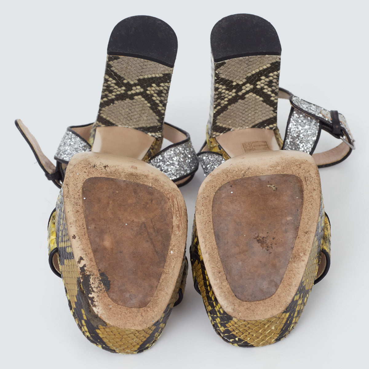 ⁠Sandália Miu Miu Python Tam.39 Br