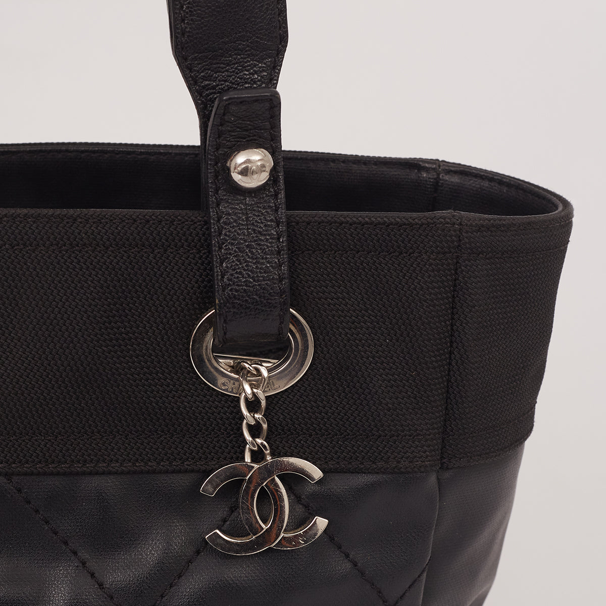 Bolsa Chanel Tote Preta