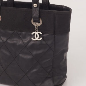 Bolsa Chanel Tote Preta