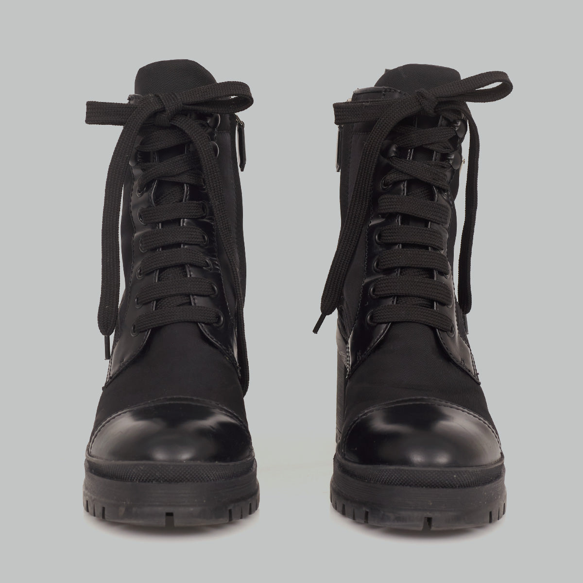 Coturno Prada Re-Nylon TAM. 34 BR