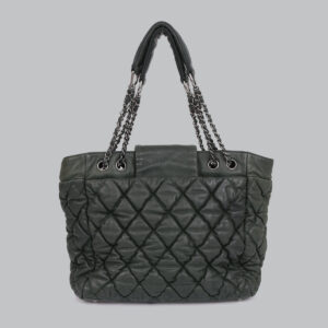 Bolsa Chanel Tote Matelassê Verde