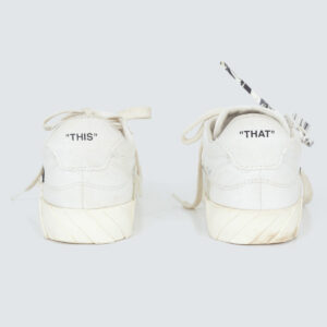 Tenis Off White Vulcanized Branco Tam. 33 Br