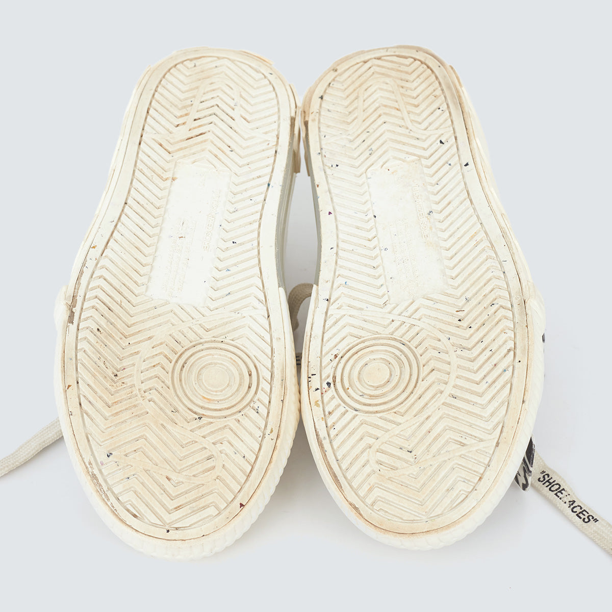 Tenis Off White Vulcanized Branco Tam. 33 Br