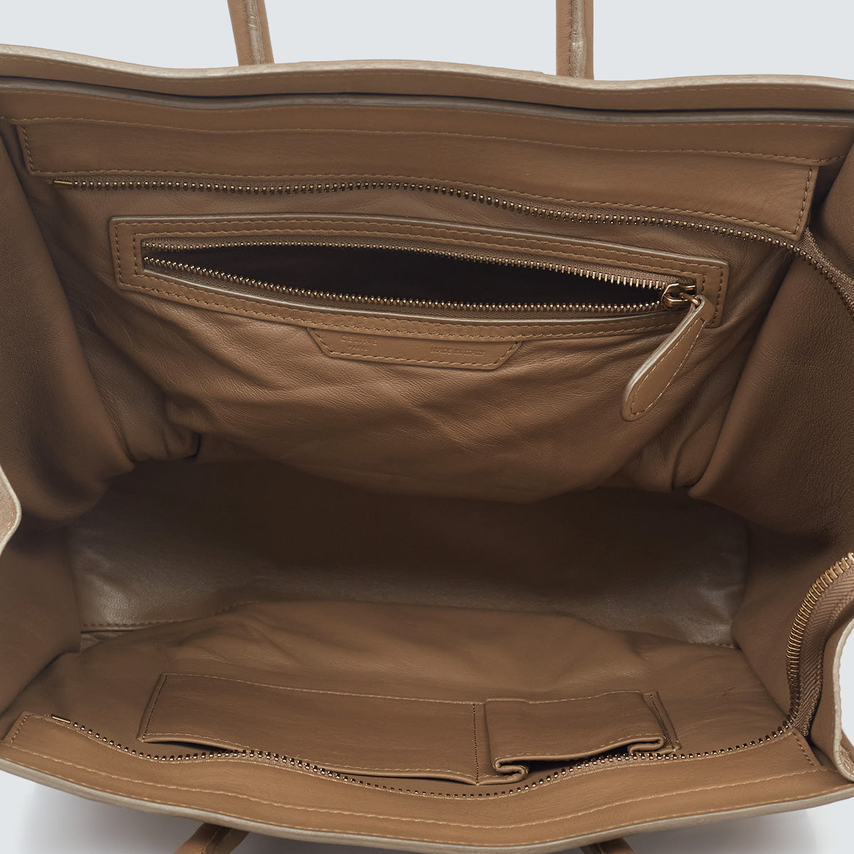 ⁠Bolsa Celine Luggage Marrom