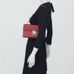 Bolsa Gucci Vermelho e Dourado Retro