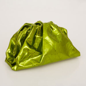 Clutch Bottega Veneta The Pouch Verde Metalizada