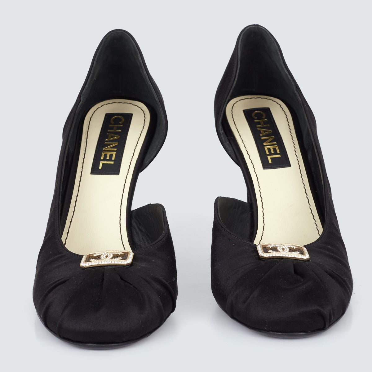 ⁠Sapato Chanel Preto tam. 39 br