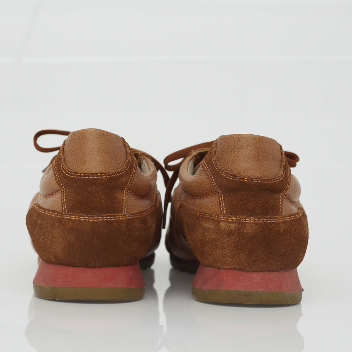 Tênis Salvatore Ferragamo Couro e Camurça Tam. 10