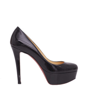 Sapato Christian Louboutin Verniz Preto Tam 35,5.