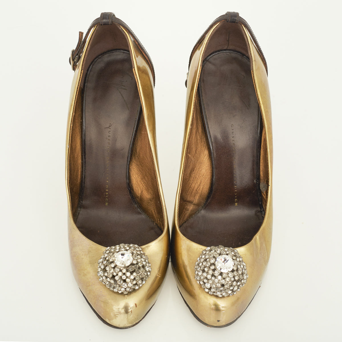 Sapato Giuseppe Zanotti Dourado Metalizado Tam. 38